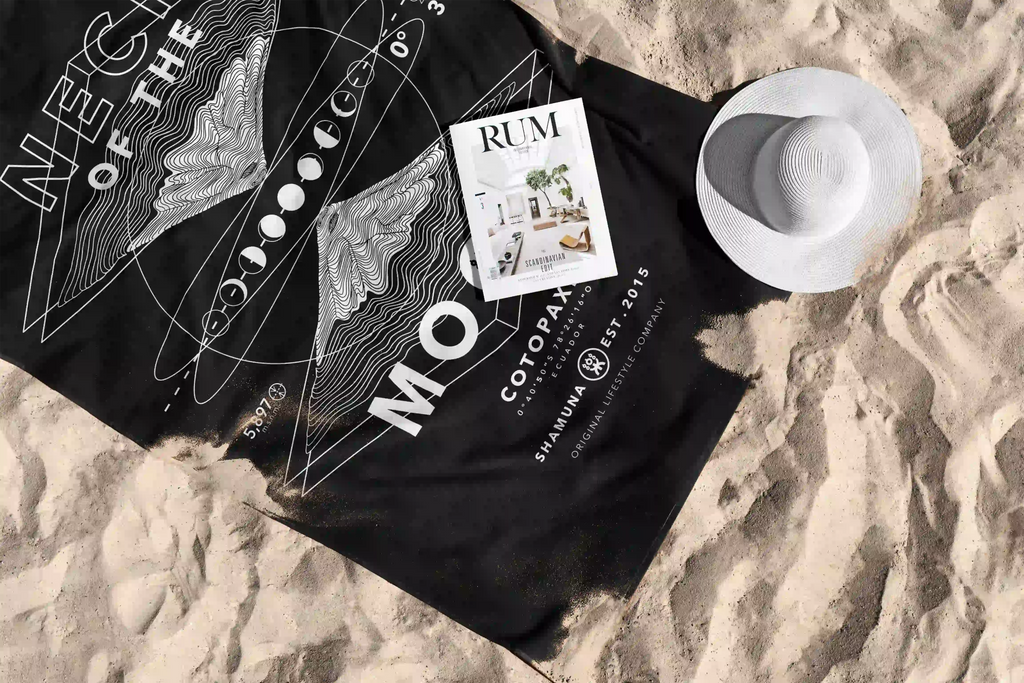 COTOPAXI TOPOGRAPHIC - BLACK TOWEL