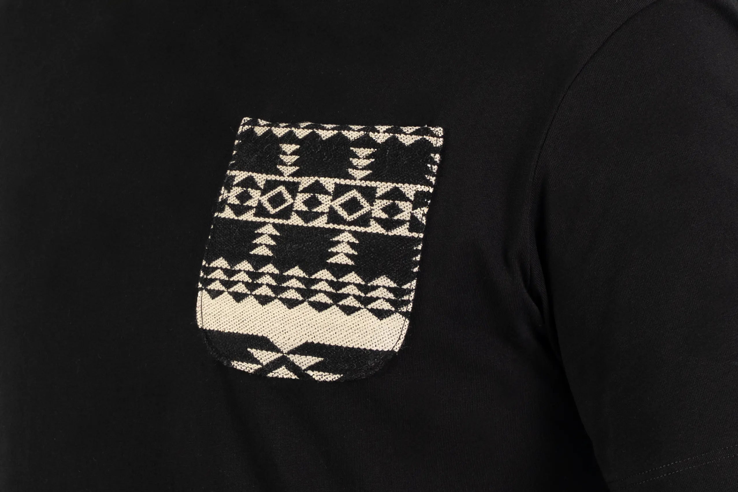 ETHNIC POCKET BLACK T-SHIRT 01